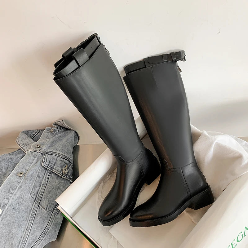 Black Knee-High Knight Boots