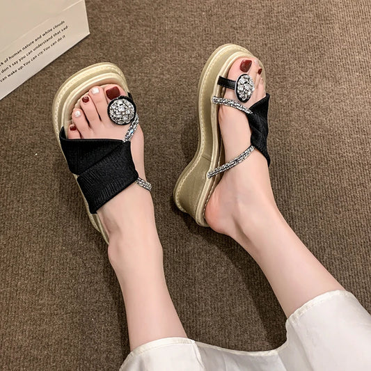 Toe-Ring Platform Sandals
