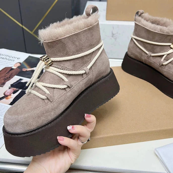 Suede Snow Boots Inspired by Inuikii