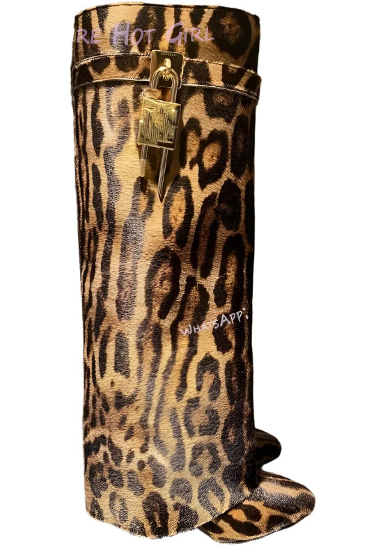 Brown Leopard Shark Lock Boots