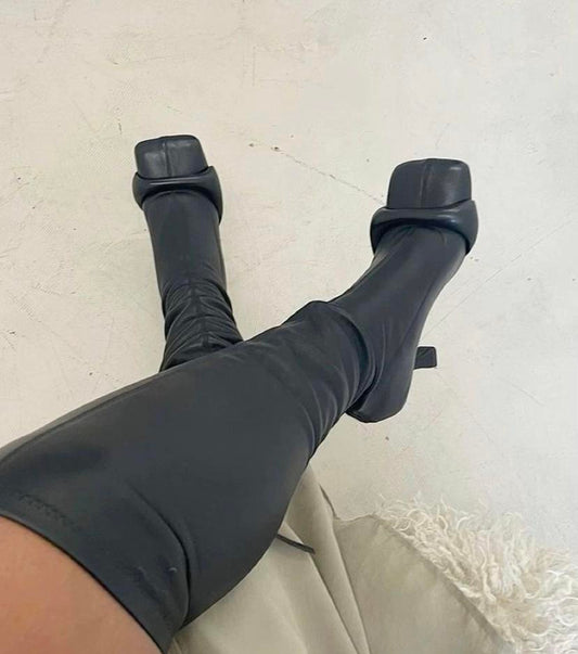 Square Tube Detail Knee High High Heel Boots