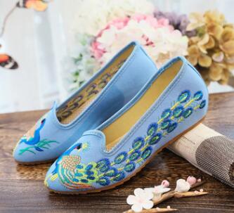  Sequined Peacock Embroidered Flats﻿- Sansa Costa